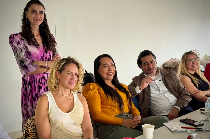 Participantes durante una pausa del workshop